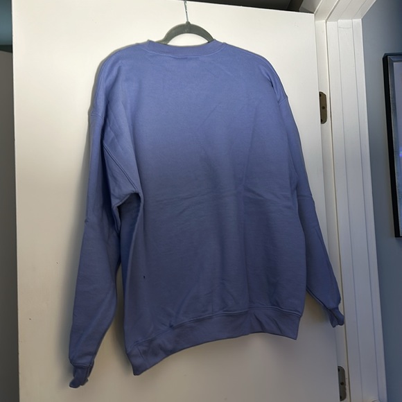 NWOT periwinkle Mickey snowman sweatshirt size L - Picture 3 of 3